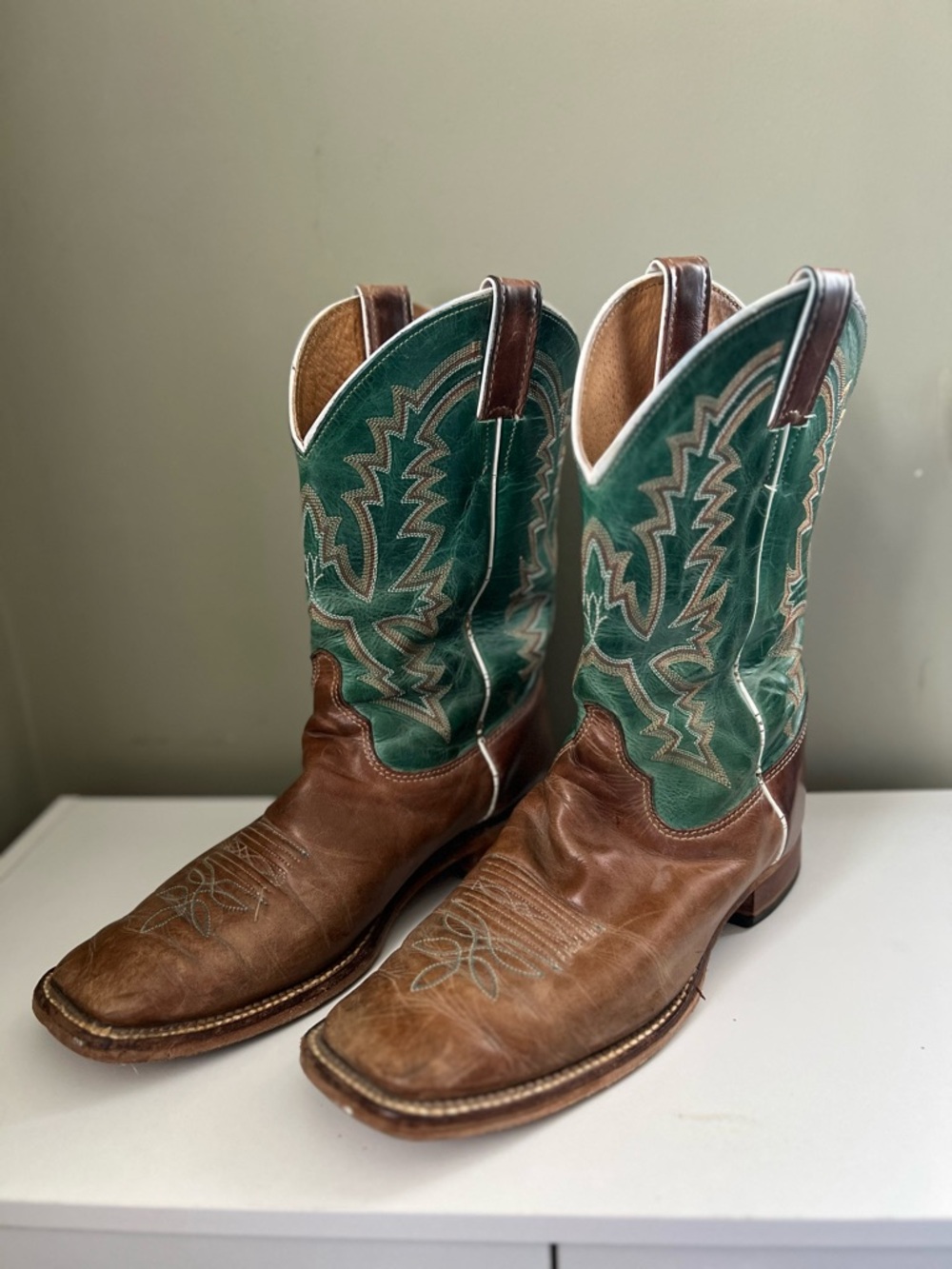 Women’s Justin Square Toe Cowboy Boots